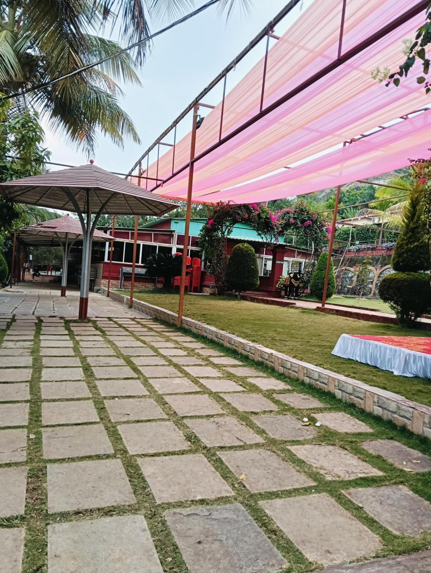 Madhura Agro Tourism Wai ภายนอก รูปภาพ